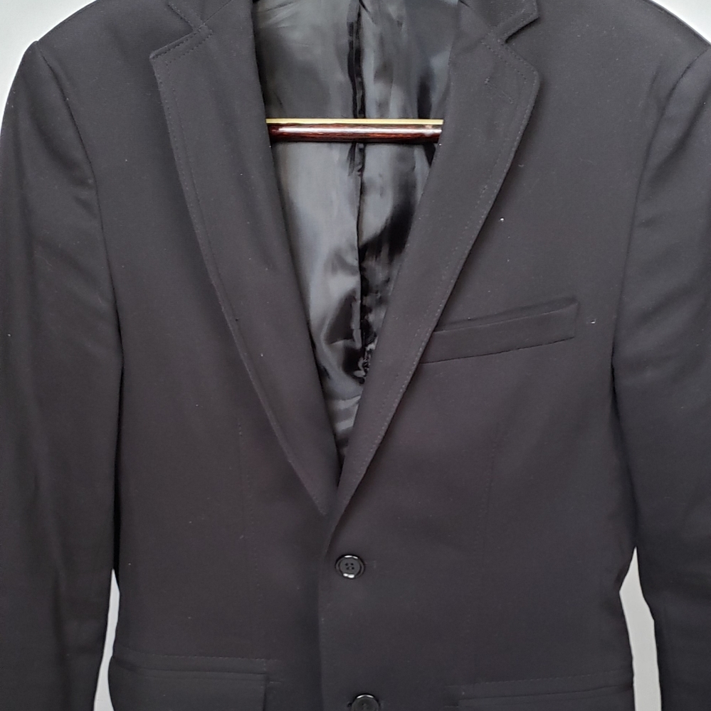 Basic black blazer - Picture 1 of 4